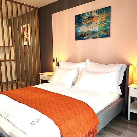 Dn Rose Apartmant Budapest Exteriör bild